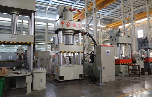 500噸四柱液壓機(jī)性能特點(diǎn)及技術(shù)參數(shù)有哪些？