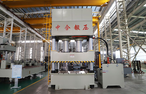 如何選擇可靠的1000噸四柱液壓機(jī)廠家？