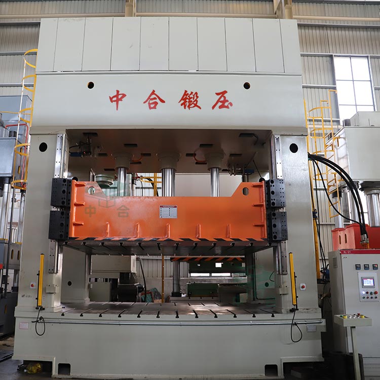 350噸汽車內(nèi)飾件成型液壓機.jpg